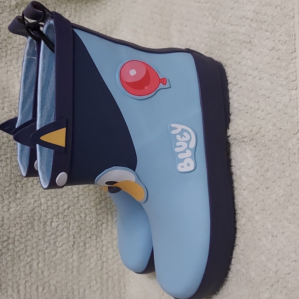 Bluey Boots - Picture 2 of 12